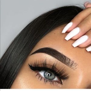 Meet your Posher, Leonelsi